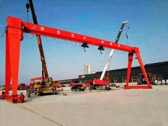 <b>双葫芦龙门吊在大件组装中有哪些独特优势</b>