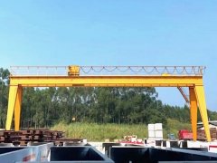 <b>水利枢纽建设 龙门吊如何应对复杂工况挑战</b>