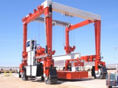 <b>浙江湖州轮胎式龙门吊如何实现精准的定位吊装</b>