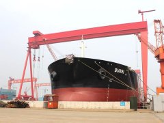 <b>造船龙门吊的电缆卷筒卷绕方式有何特殊设计</b>