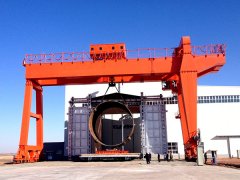 <b>港口作业用U型龙门吊的特殊要求有哪些</b>