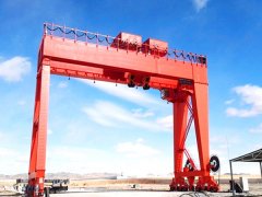 <b>河北沧州200吨龙门吊选型要优先考虑哪些核心参数</b>